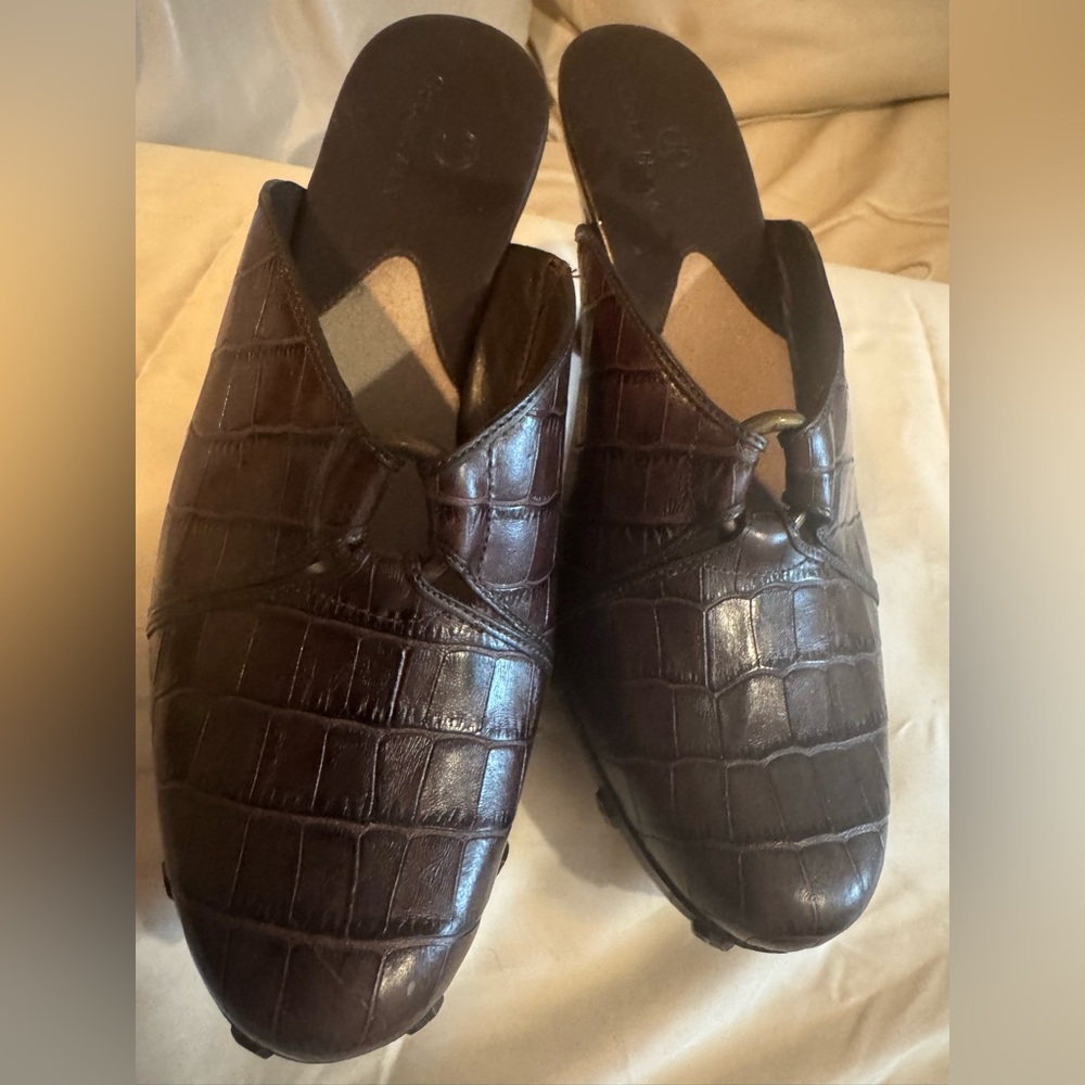Cole Haan Kenna Learher Studded Mules Clogs Size 7